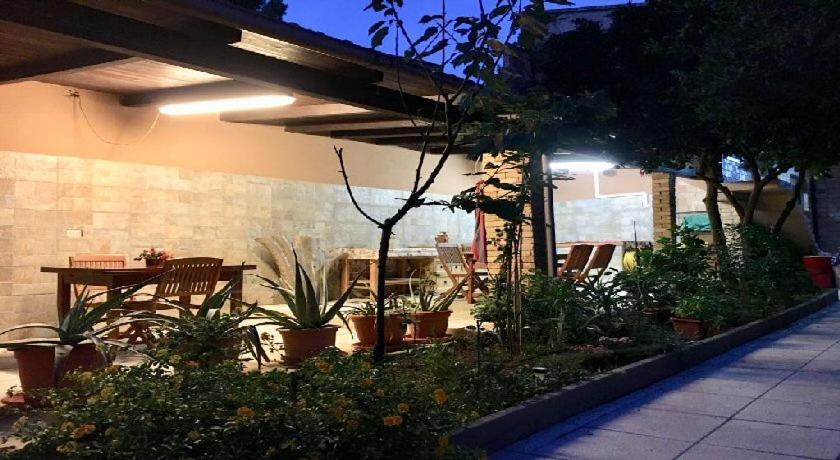 Il Mandarino Bed & Breakfast Decimomannu Exterior photo